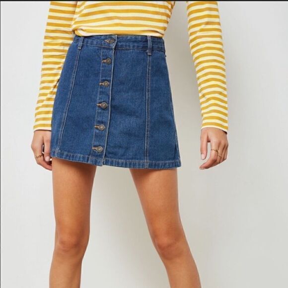 Forever 21 button front denim miniskirt 27 - Picture 3 of 7